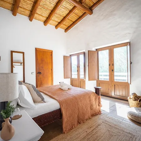 Rustic Charm For Groups At Orange Grove Farm Nyaraló