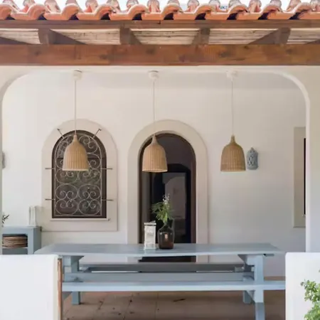 בית נופש Rustic Charm For Groups At Orange Grove Farm